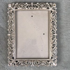 Jewel wave photo frame